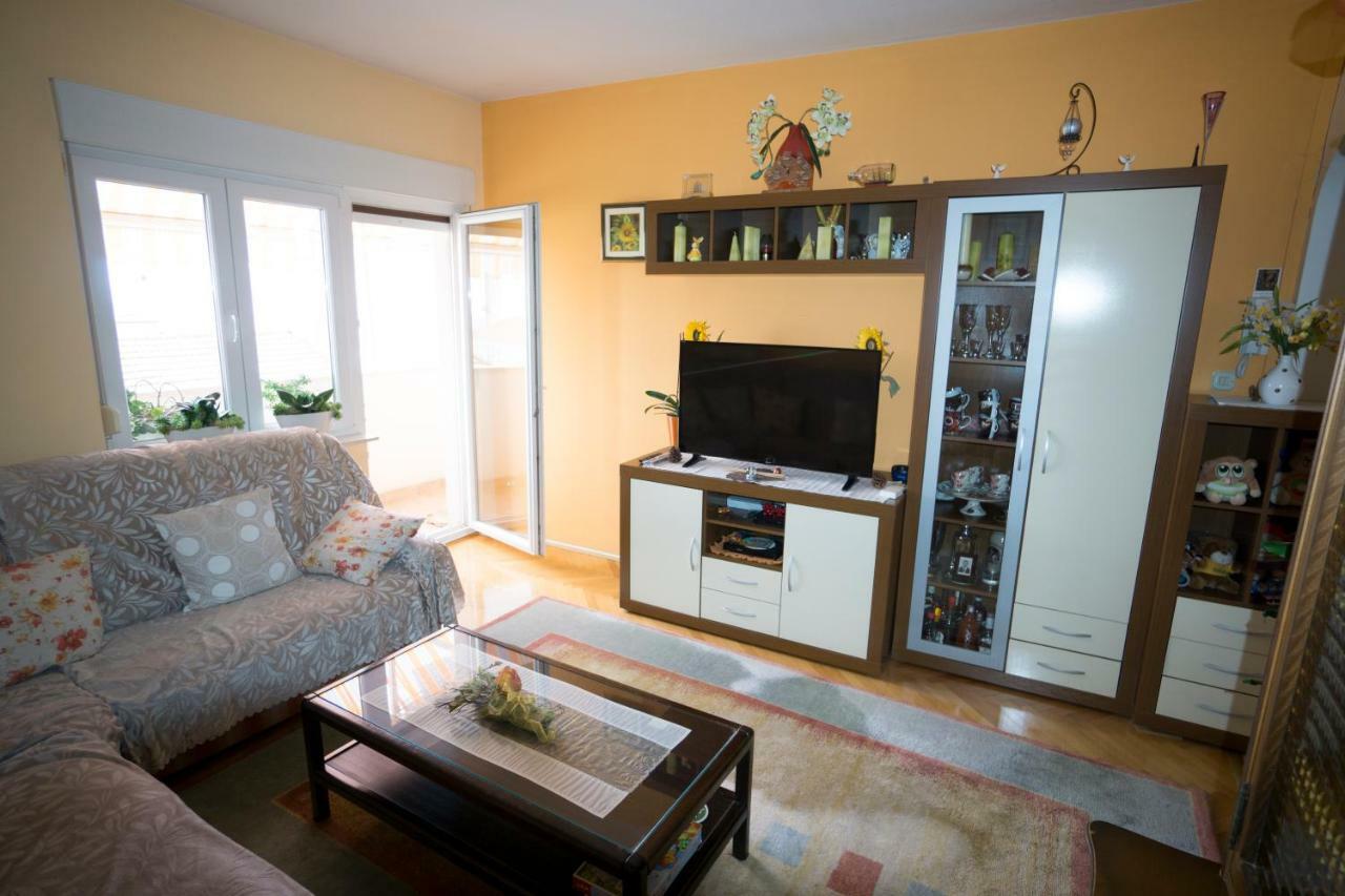Apartman Barbi Lägenhet Split Exteriör bild